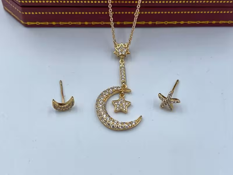 نیم ست ماه و ستاره طلایی