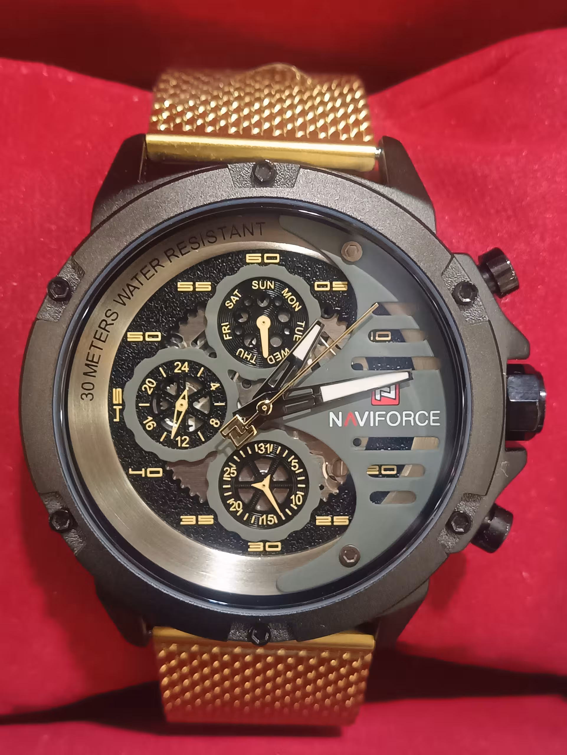ساعت مچی مردانه ناوی فورس NAVIFORCE NF