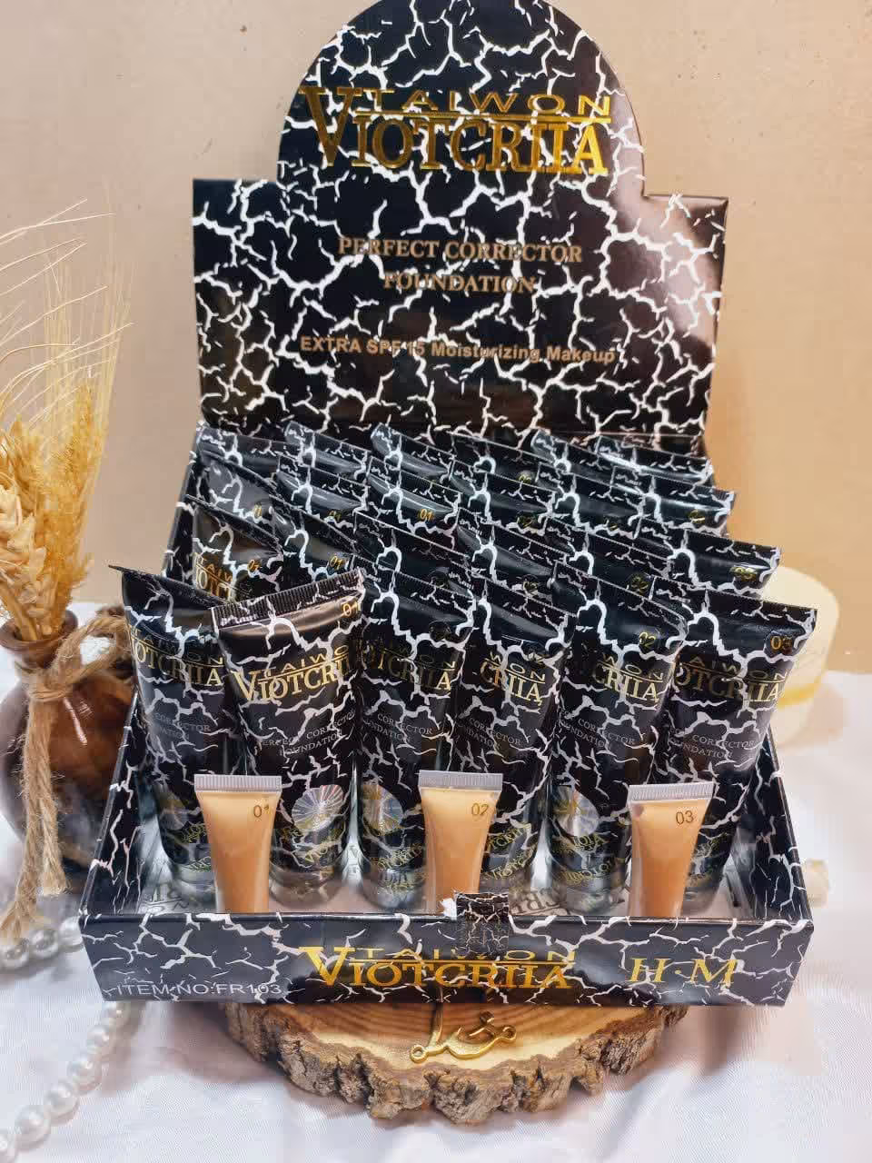 کرم پودر تیوپی ویکتوریا تایوان VIOTCRIIA TAIWON کد 900038