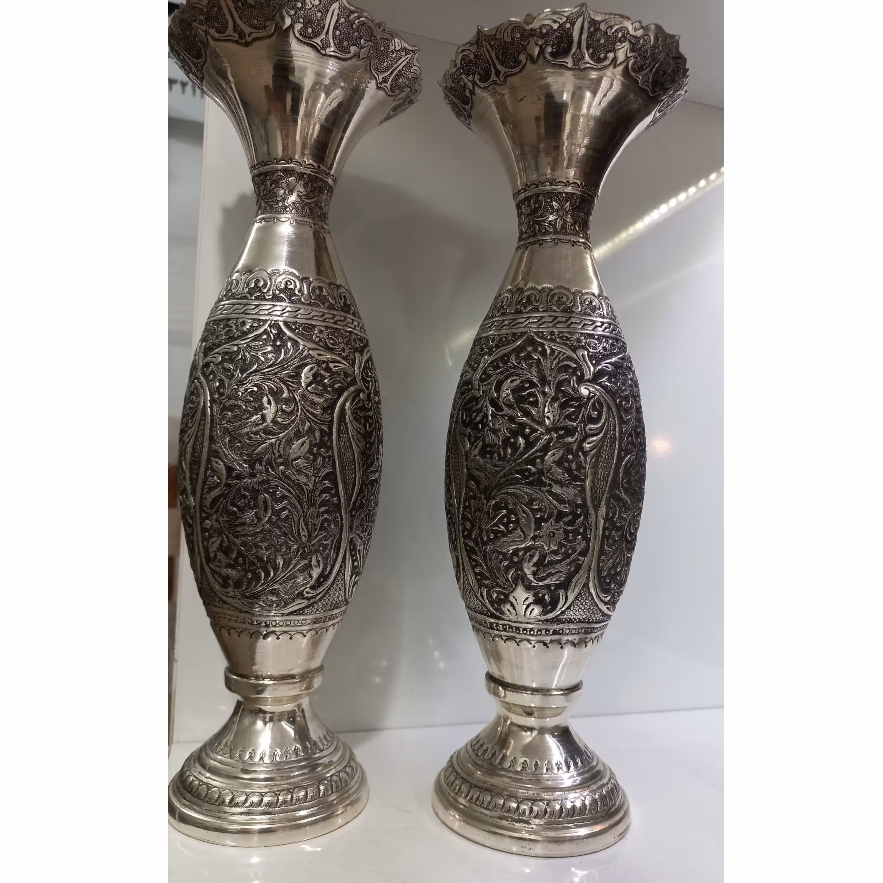 یک جفت گلدان موشکی قلمزنی نقره نما طرح گل و مرغ