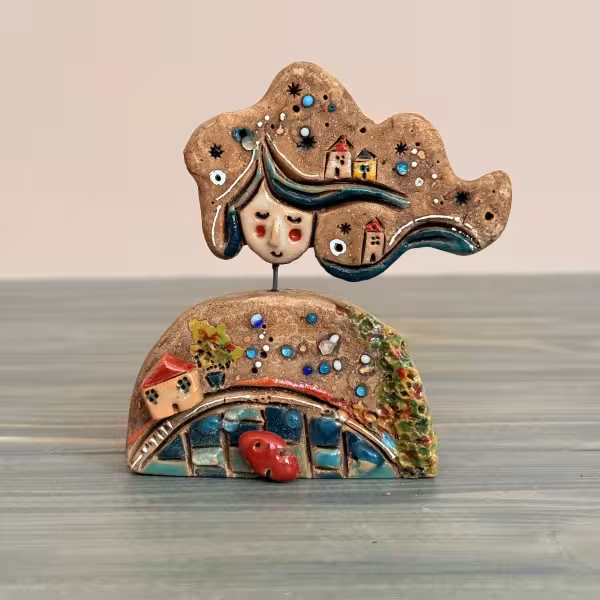 مجسمه سفالی دخترک طرح نه