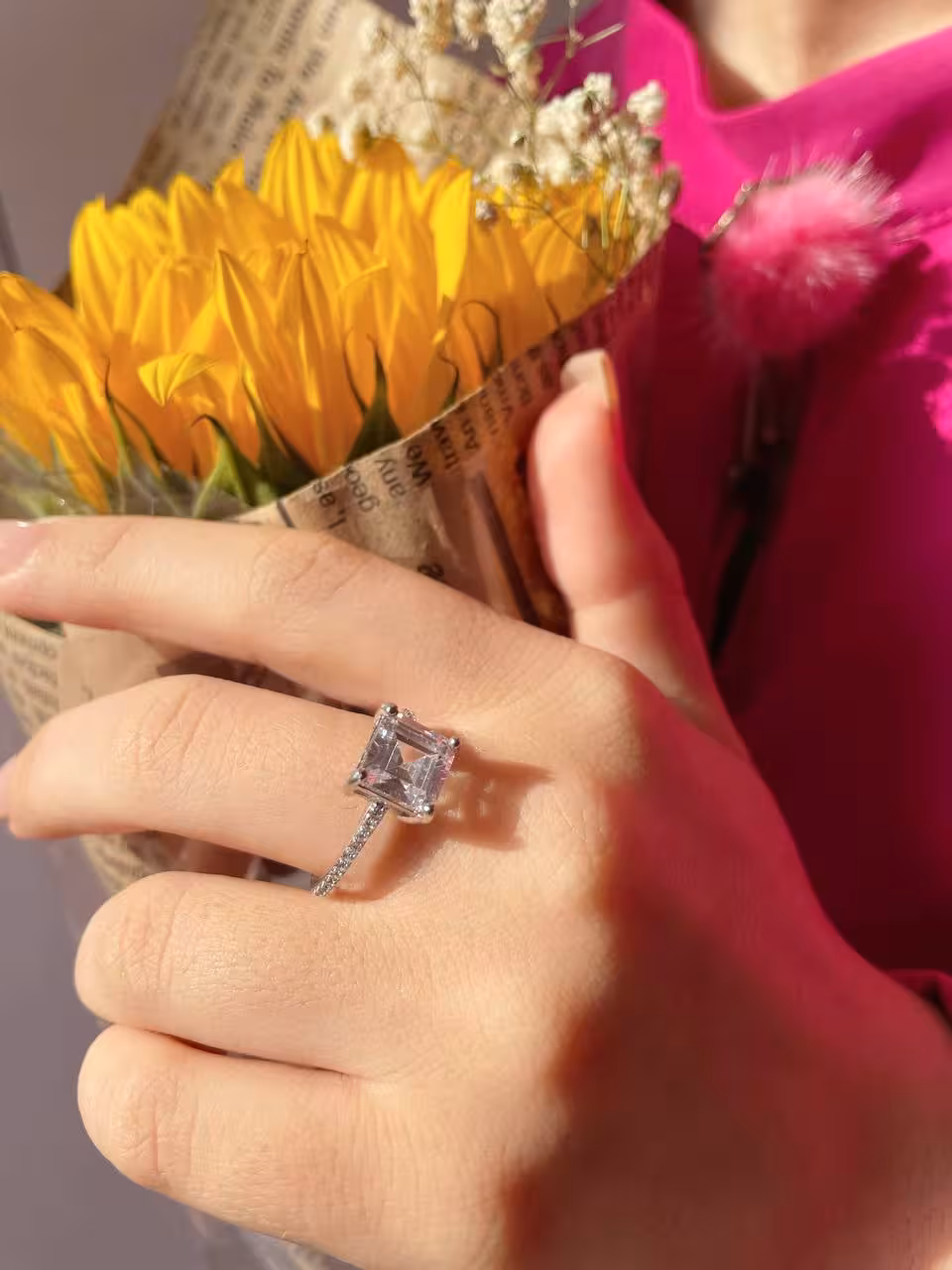 انگشتر جواهری نقره زنانه کد 10305