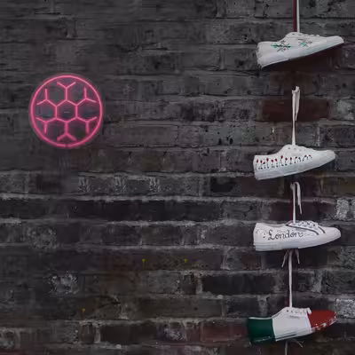 چراغ دیواری نئون دیزاین طرح Soccer-Ball-GL_PN