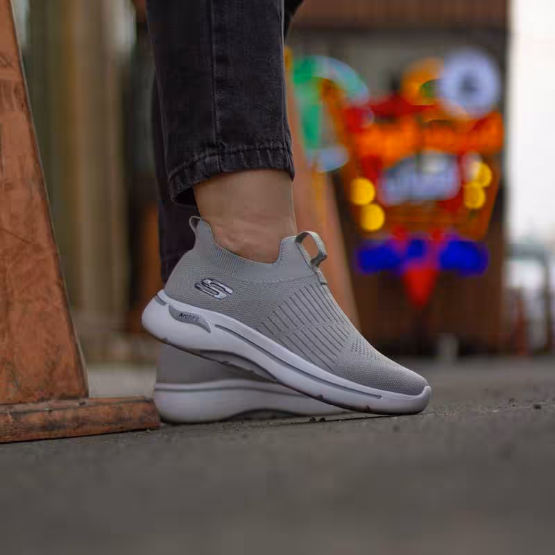 کتونی اسکیچرز کش بافت طوسی روشن کد 5846