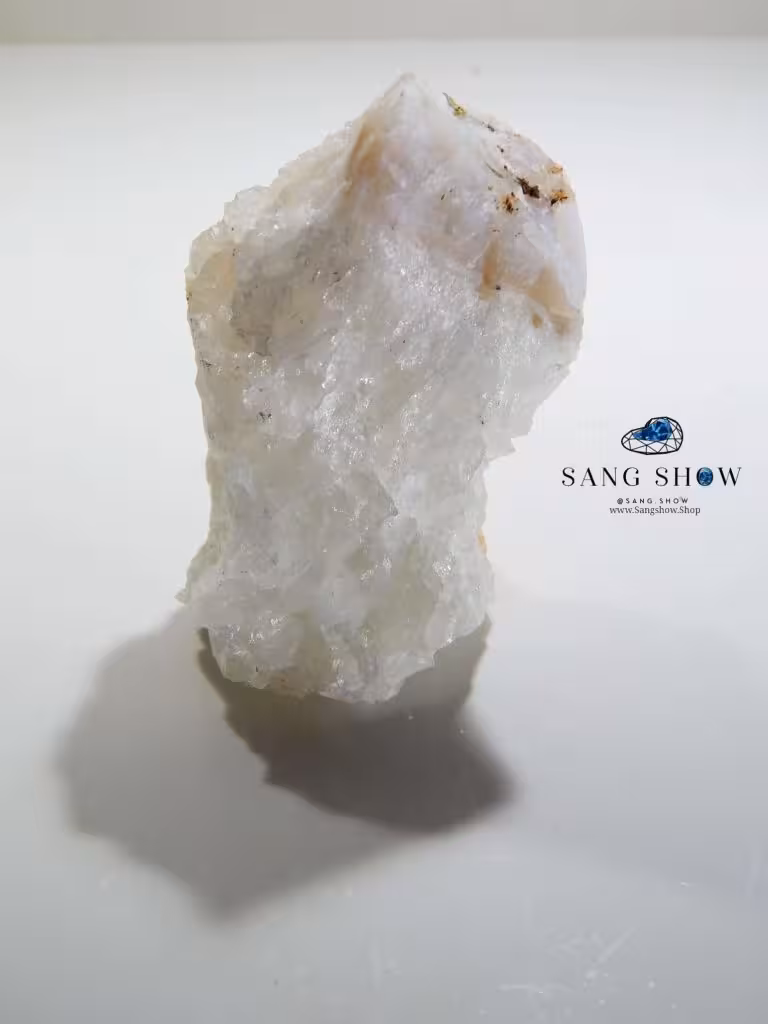 کریستال کوارتز روی بستر S363