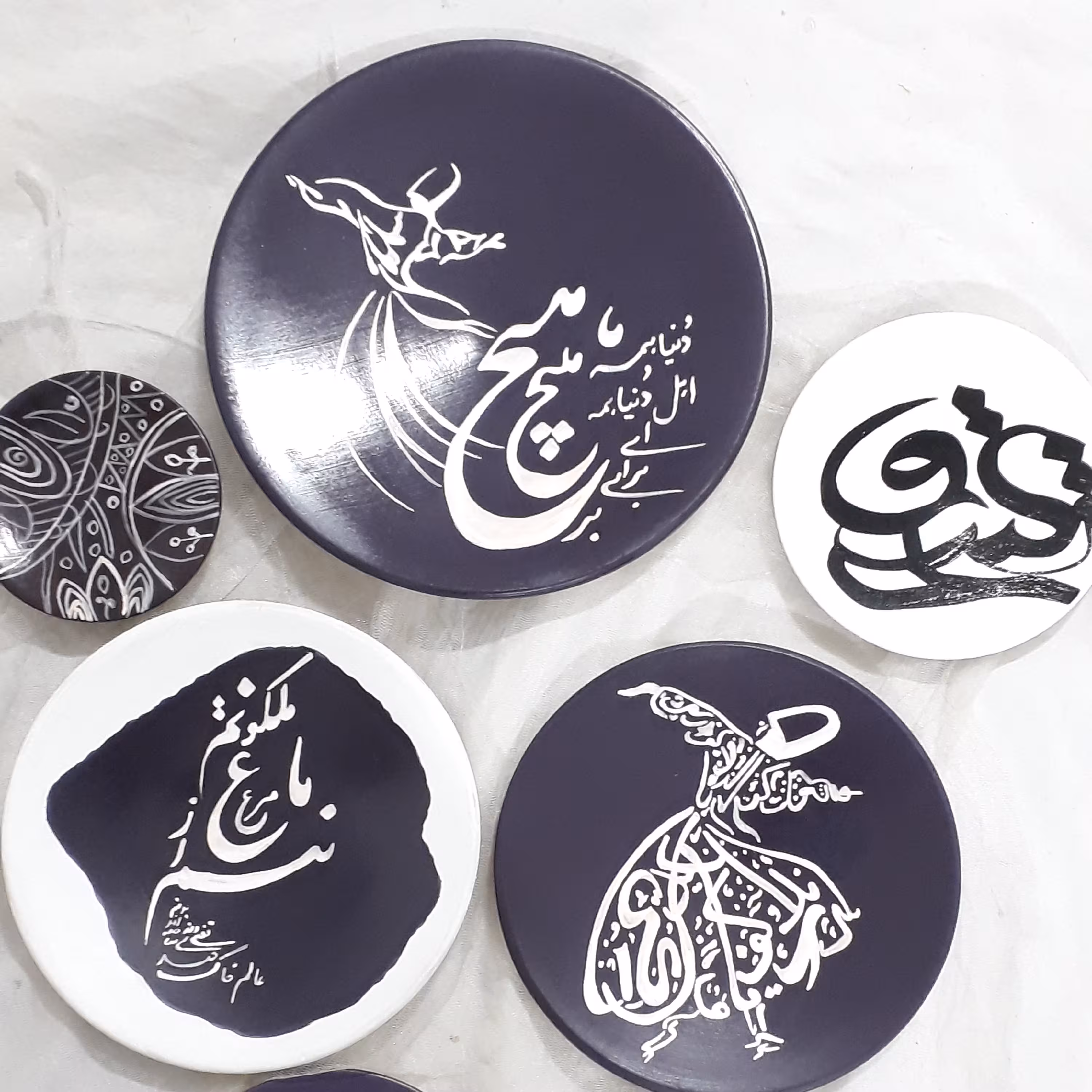 نمونه کارخودم سفارش ست بنفش دیوارکوب رقص سماع از مشتری خوبم ازکرج اماده تحویل رنگ به دلخواه خودمشتری که میخواستن بارنگ