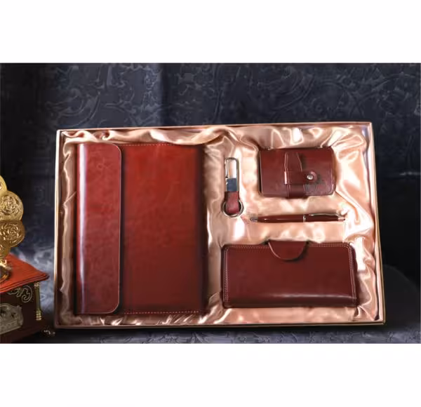 ست 5 تکه چرمی کد 501