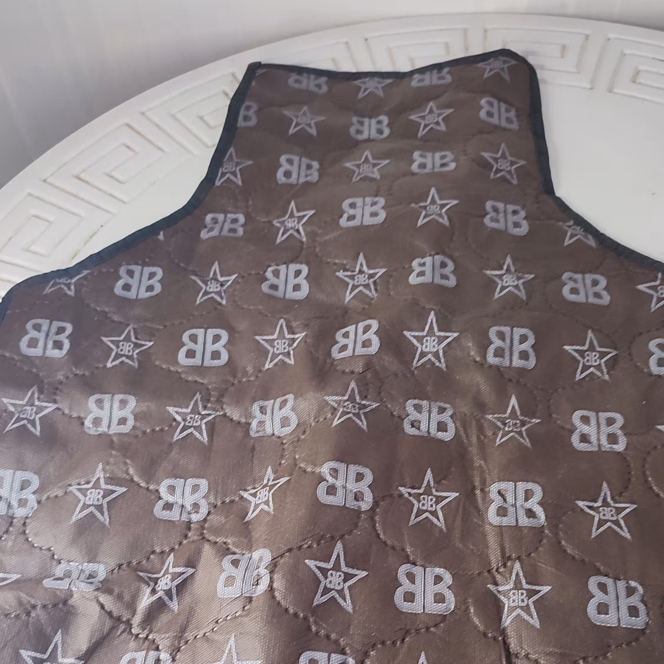 پیش بند فوم دار دررنگ قهوه ای 