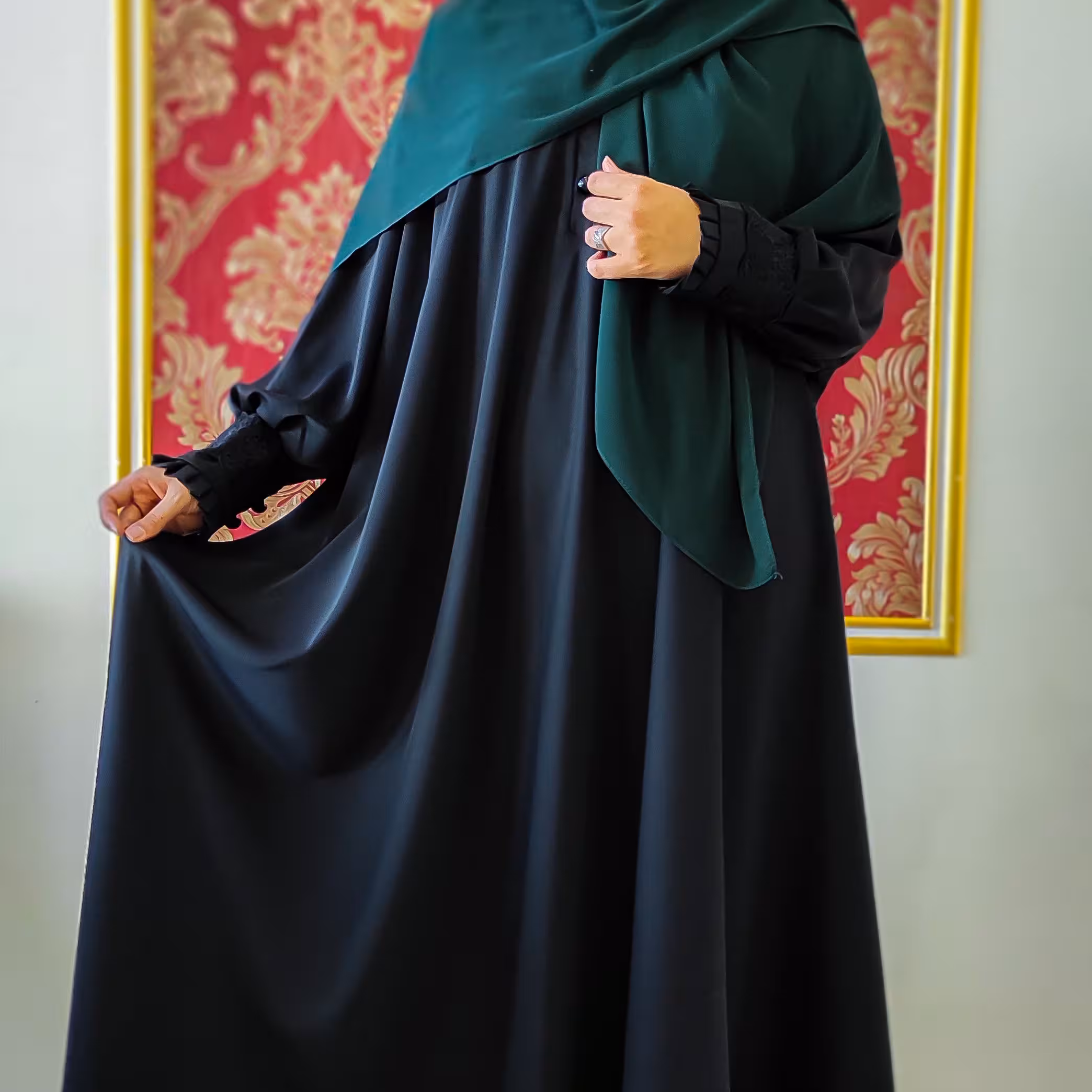 مانتو عبایی پیراهنی مدل «مهلا» مشکی