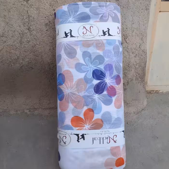 پرده در خانه 1مترونیم در3مترطول