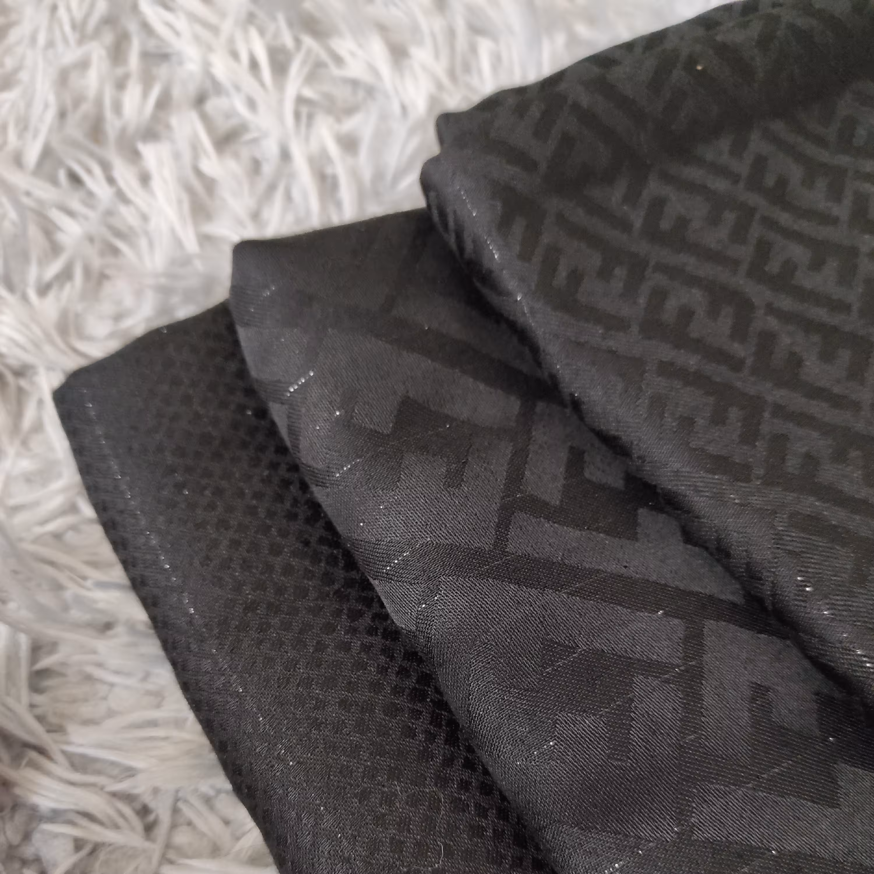 روسری ژاکارد لمه شاین دار