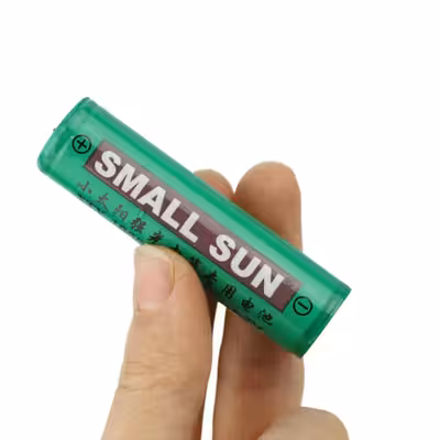 باتری لیتیوم اسمال سان مدل 18650 کد 1080295 ظرفیت 2400 میلی آمپر ساعت