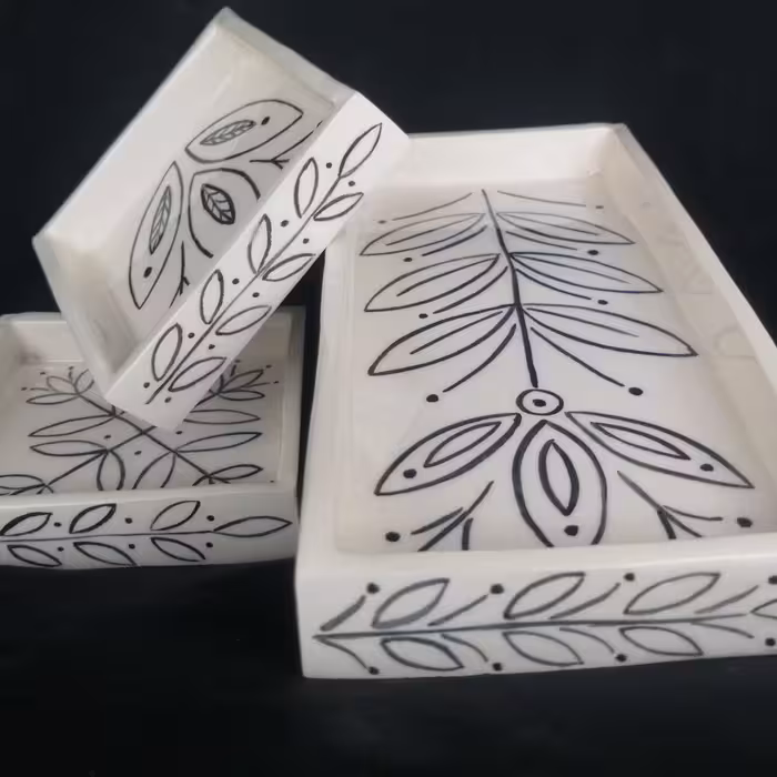 شیرینی خوری سرامیکی هیوا طرح میخک کد 10919380 مجموعه 3 عددی