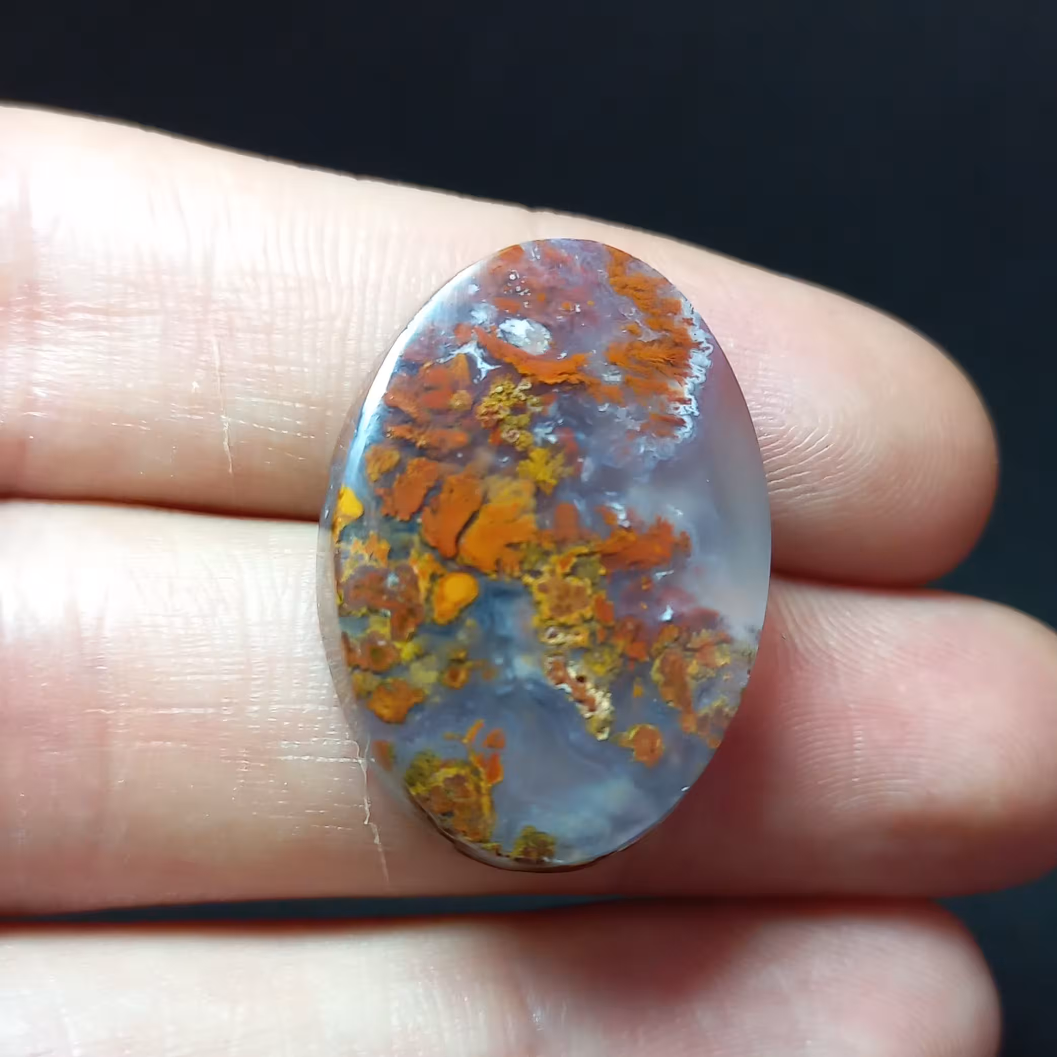 نگین سنگ عقیق شجر پاییزی مدالی اصر و طبیعی