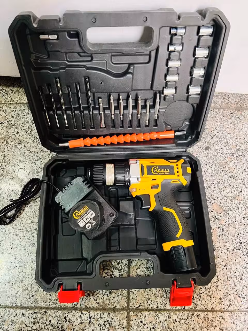 دریل شارژی 18 ولت 2 باطری 2 سرعته دیوالت