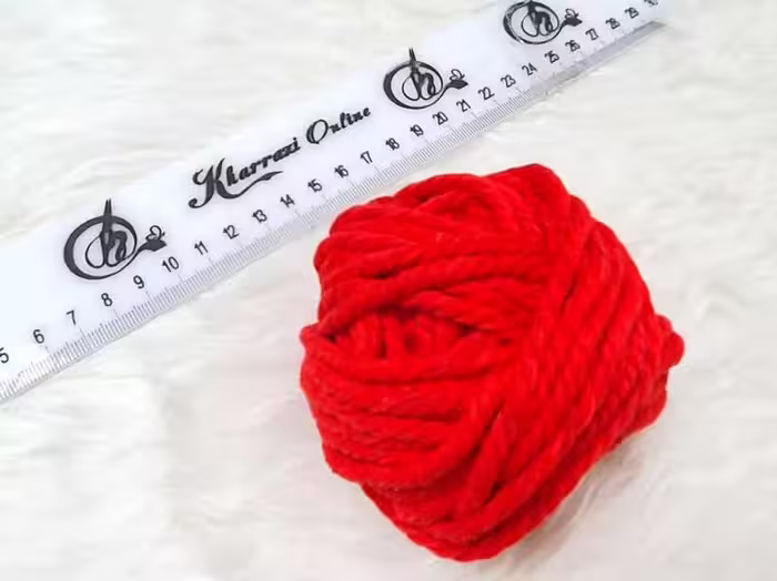 نخ مکرومه قرمز (20 متری)