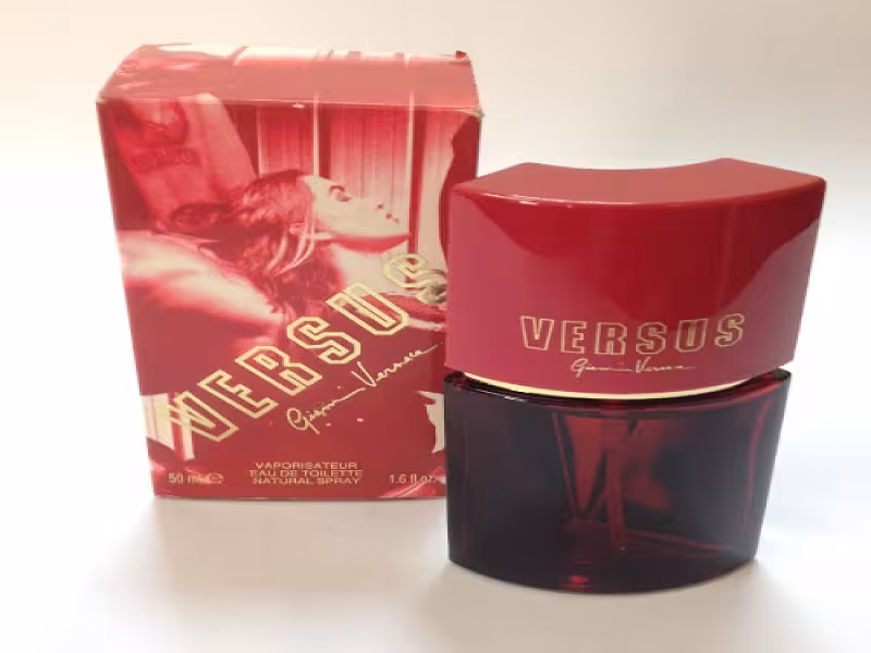 ادکلن زنانه ورساچه ورسوز دونا Versace Versus Donna