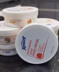 کرم مرطوب کننده و نرم کننده کاسه ای رینوزیت 200 میل