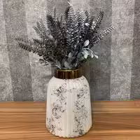 گلدان شیشه ای استوانه ای کوچک مدل دلژین سفید ماربل