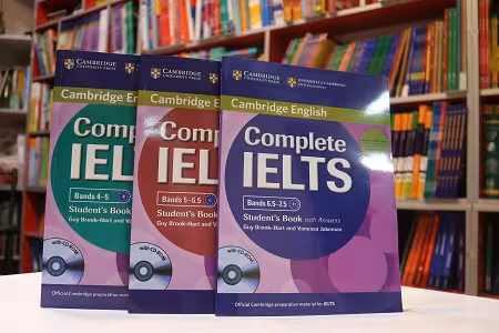 پکیج طلایی 3 جلدی Cambridge English Complete IELTS