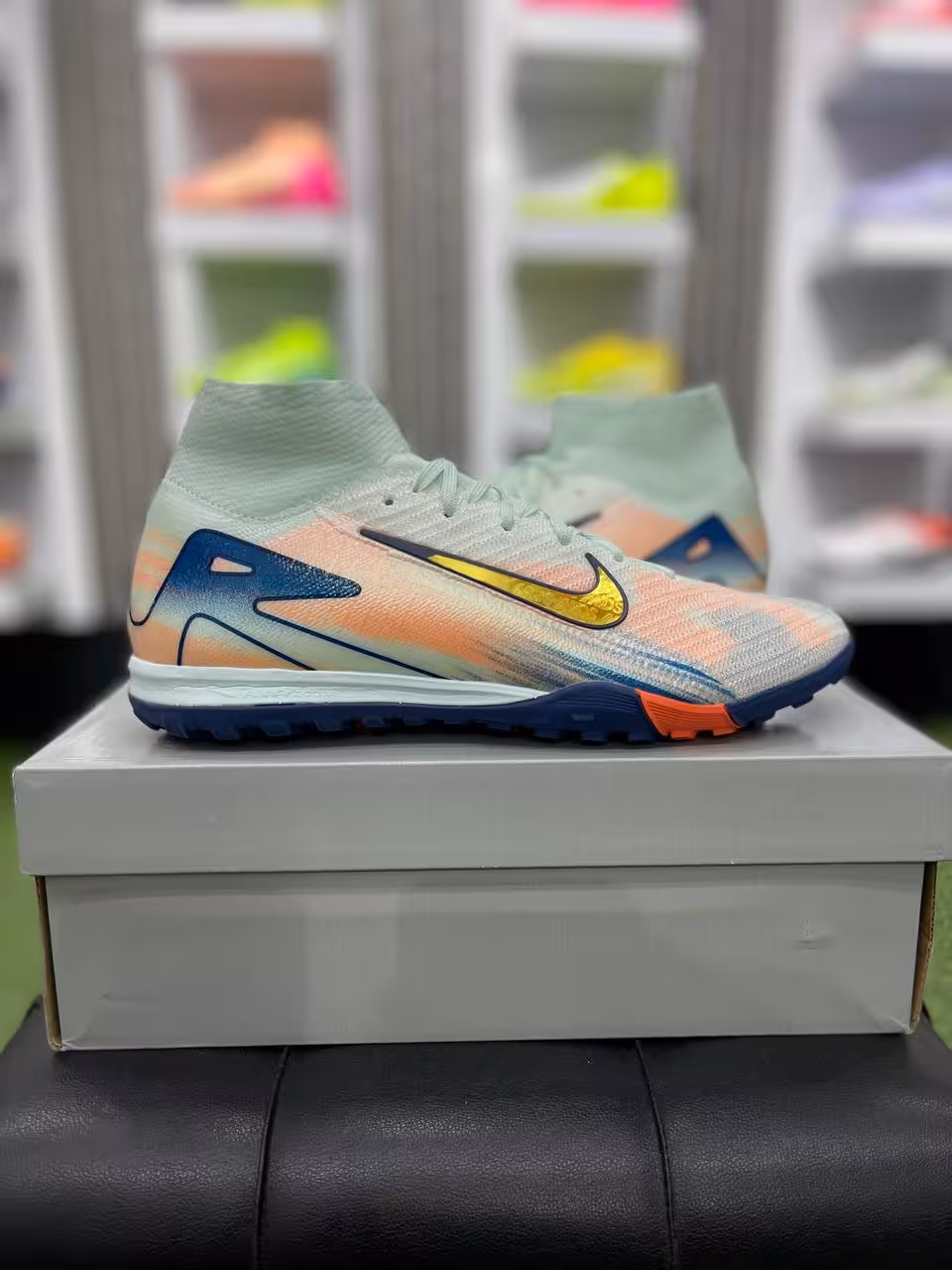 کفش فوتبال نایک مرکوریال ایرزوم ویپور16  Nike air Zoom Vapor 16 Elite fg