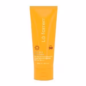 کرم ضد آفتاب SPF30 پوست چرب لافارر ضد لک و بدون رنگ 40 میلی لیتر