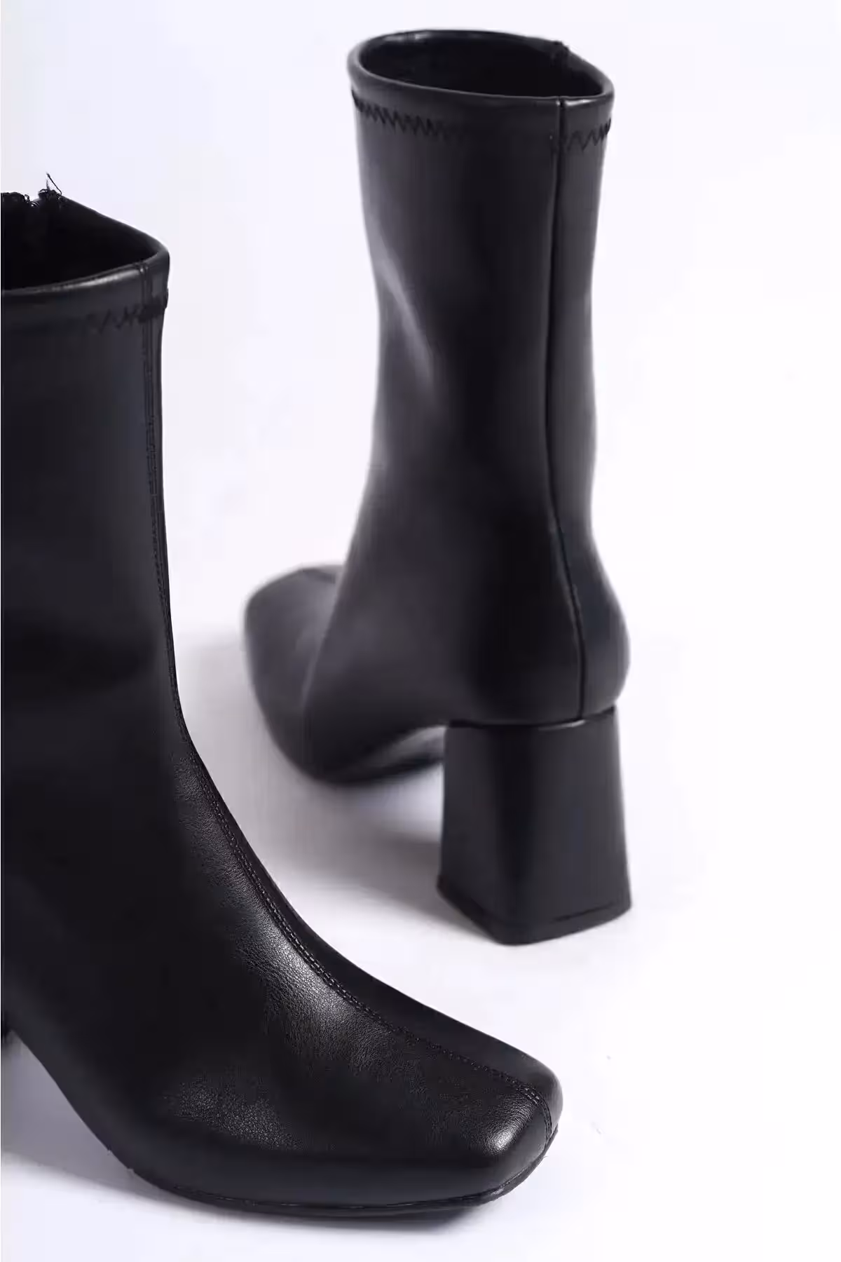 چکمه پاشنه دار مشکی زنانه مشکی – 115