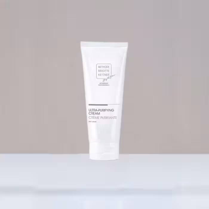 کرم متعادل کننده و پاکسازی صورت 175 میلی لیتر  ام بی کی