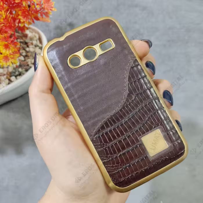 گارد گوشی Samsung Galaxy Ace 4 دور طلایی پشت چرم طرح دار