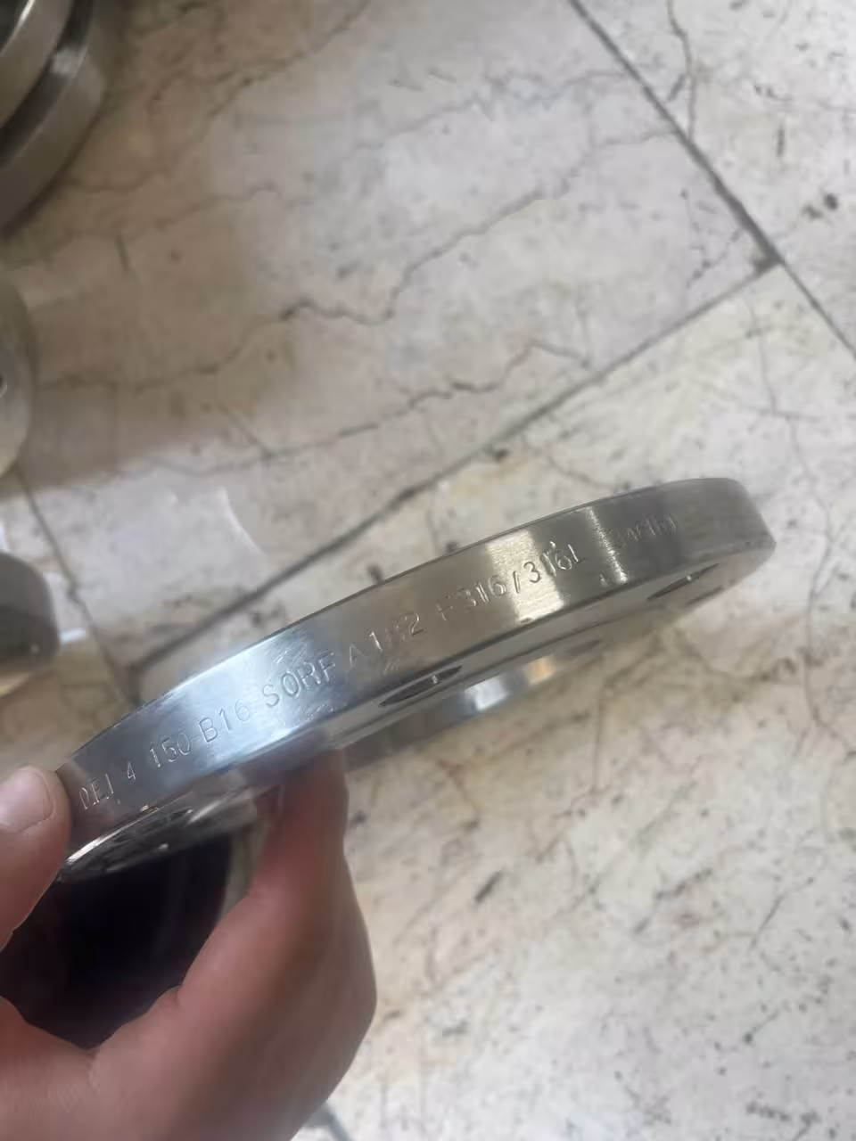 فلنج اسلیپ ان 4 اینج کلاس 150 ریس فیس SA 182F316/316L