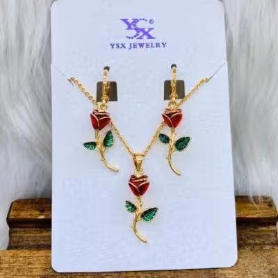 نیم ست طرح گل رز با زنجیر