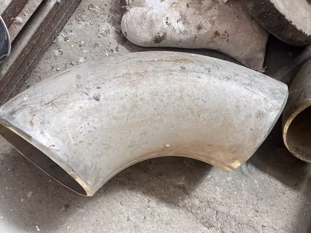 زانو 12 اینچ 90 درجه رده 80 درزدار  از جنس  A 815 / WP 321