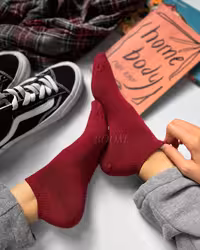 جوراب مچی بوم طرح زرشکی ساده