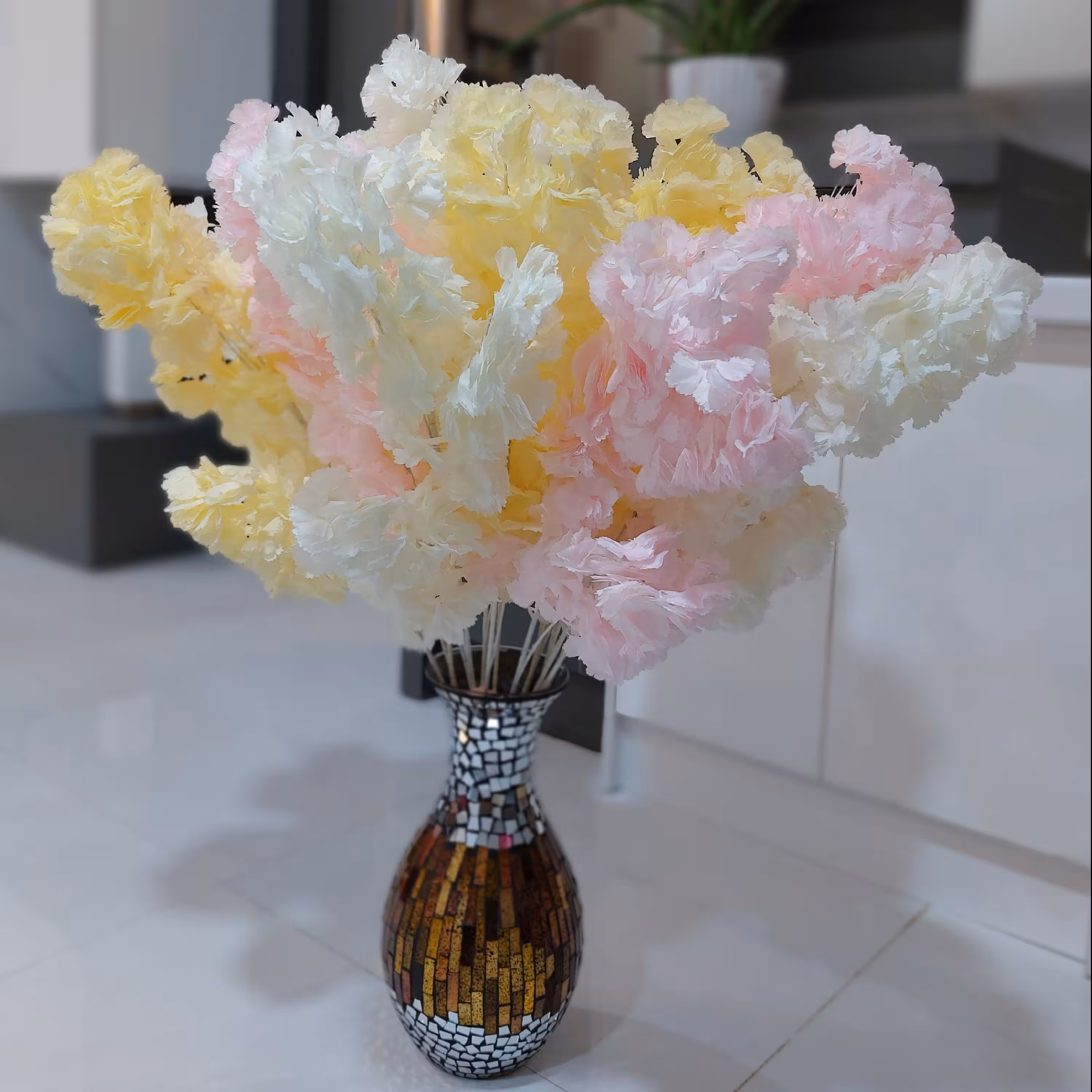 گل  بهاری مصنوعی