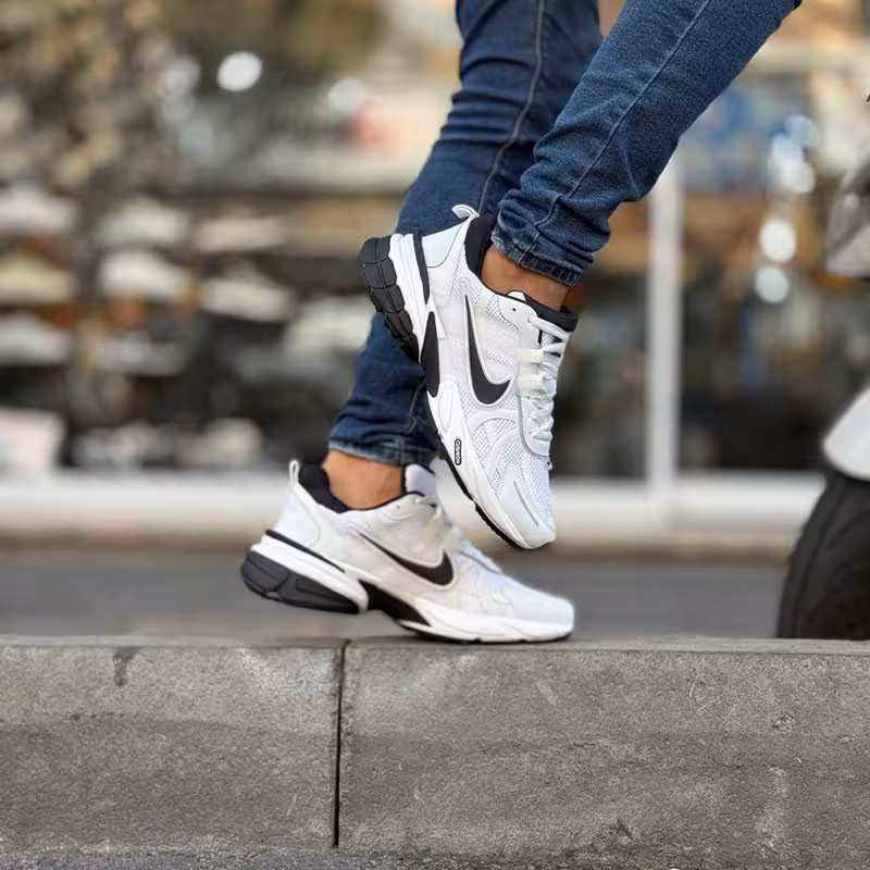 کتونی نایک V2K سفید مشکی کد 6195