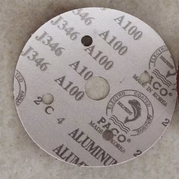 صفحه سنباده خام پانچ شده سایز 140مارک پاکو کره گرید 100