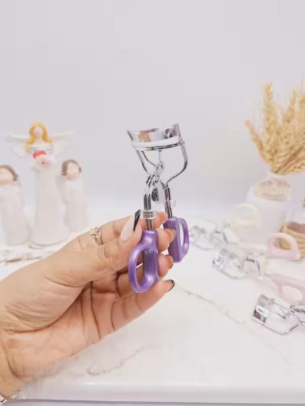 فرمژه پرطرفدار طرح قیچی