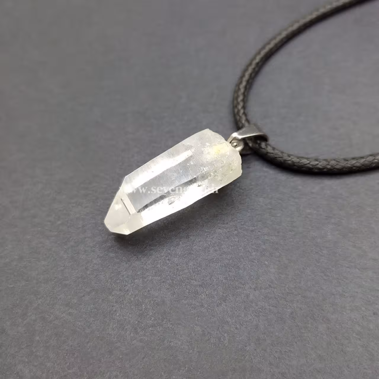 گردنبند تک بلور سنگ کریستال کوارتز (کدA218)