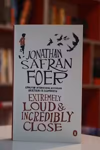 Extremely Loud and Incredibly Close اثر Jonathan Safran Foer
