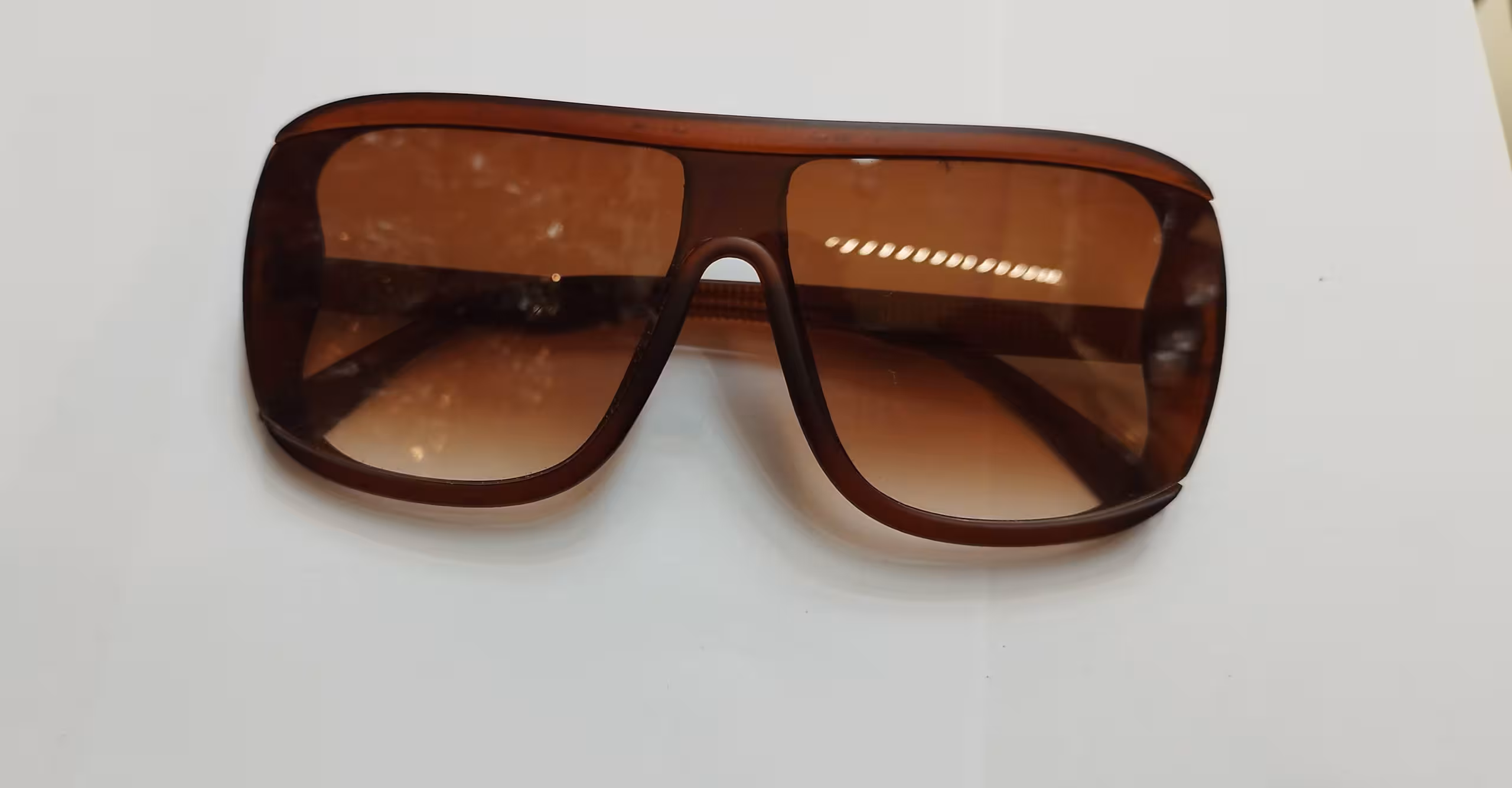 عینک آفتابی اسپرت مدل 5668