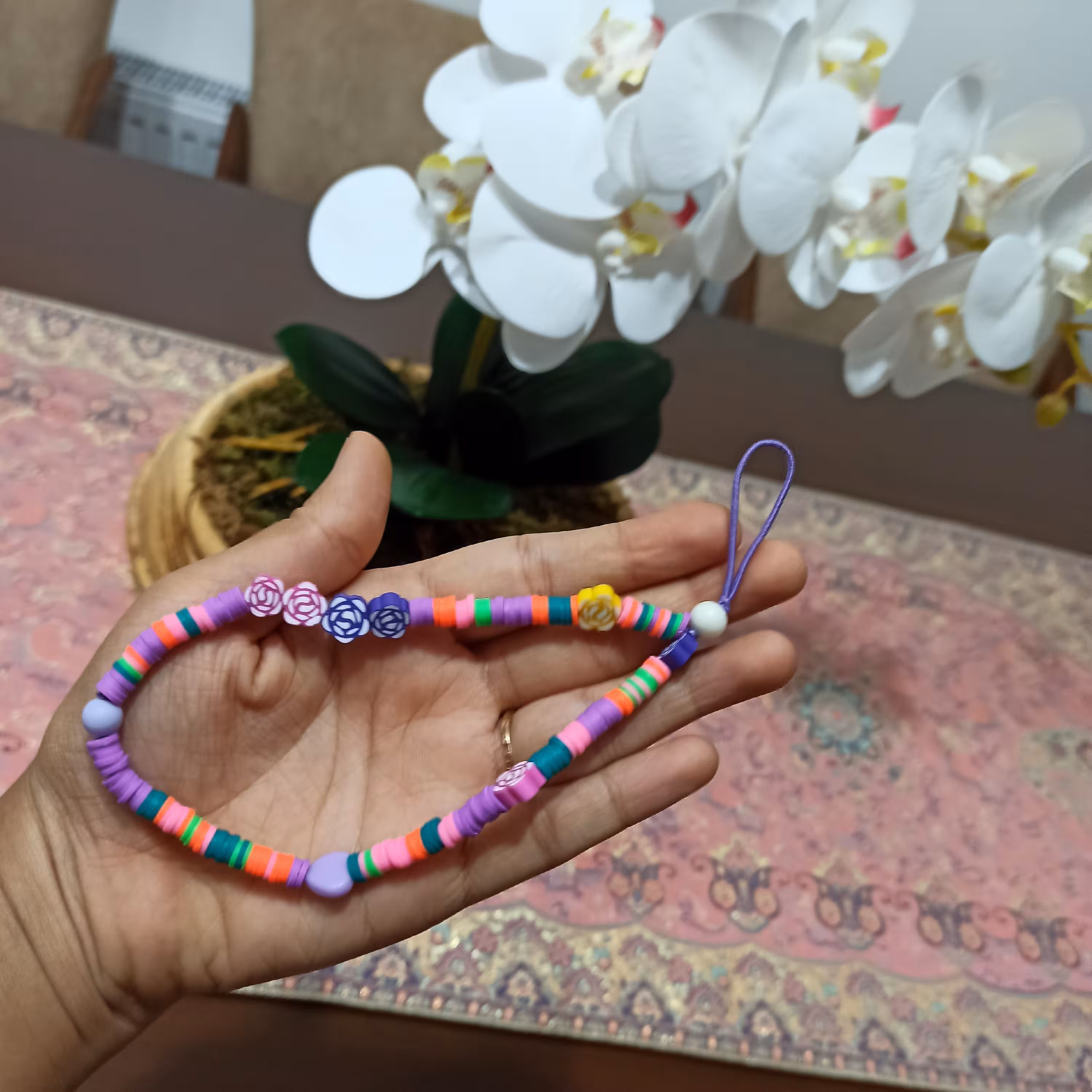 آویز موبایل