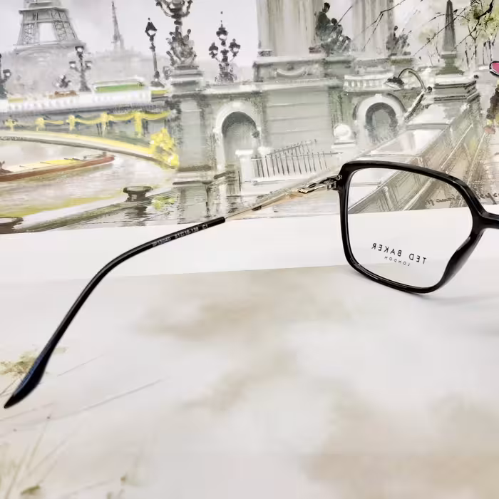 فریم عینک طبی زنانه تد بیکر مدل IP15040c1