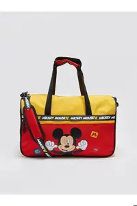 کیف ورزشی قرمز پسرانه و بچگانه LCW Mickey Mouse دارای مجوز Boy Sport LC Waikiki