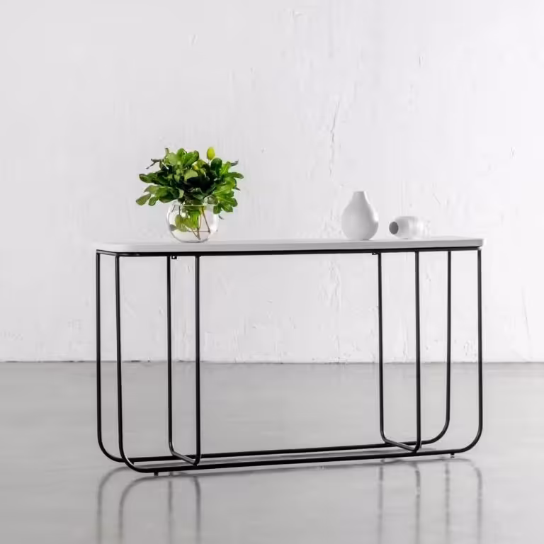 استند فلزی کنار سالن سفارشی گیلا(پسکرایه)