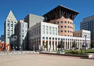 تحقیق سبک معماری پست مدرن