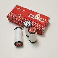 قرقره نخ خیاطی دمسه سفید (DMC)