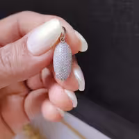 مدال نقره زنانه عیار 925با روکش طلا بدون زنجیرو برند معتبر جی تی آ