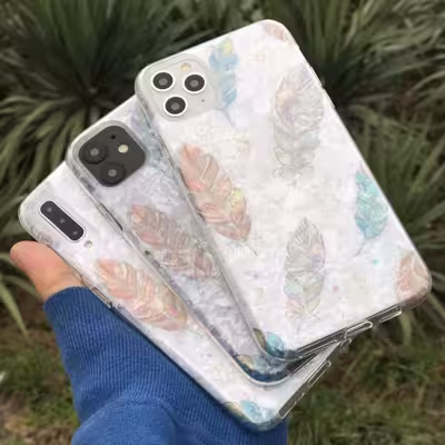 كاور طرح پرواز كد 44 مناسب براي گوشي موبايل اپل Iphone 11