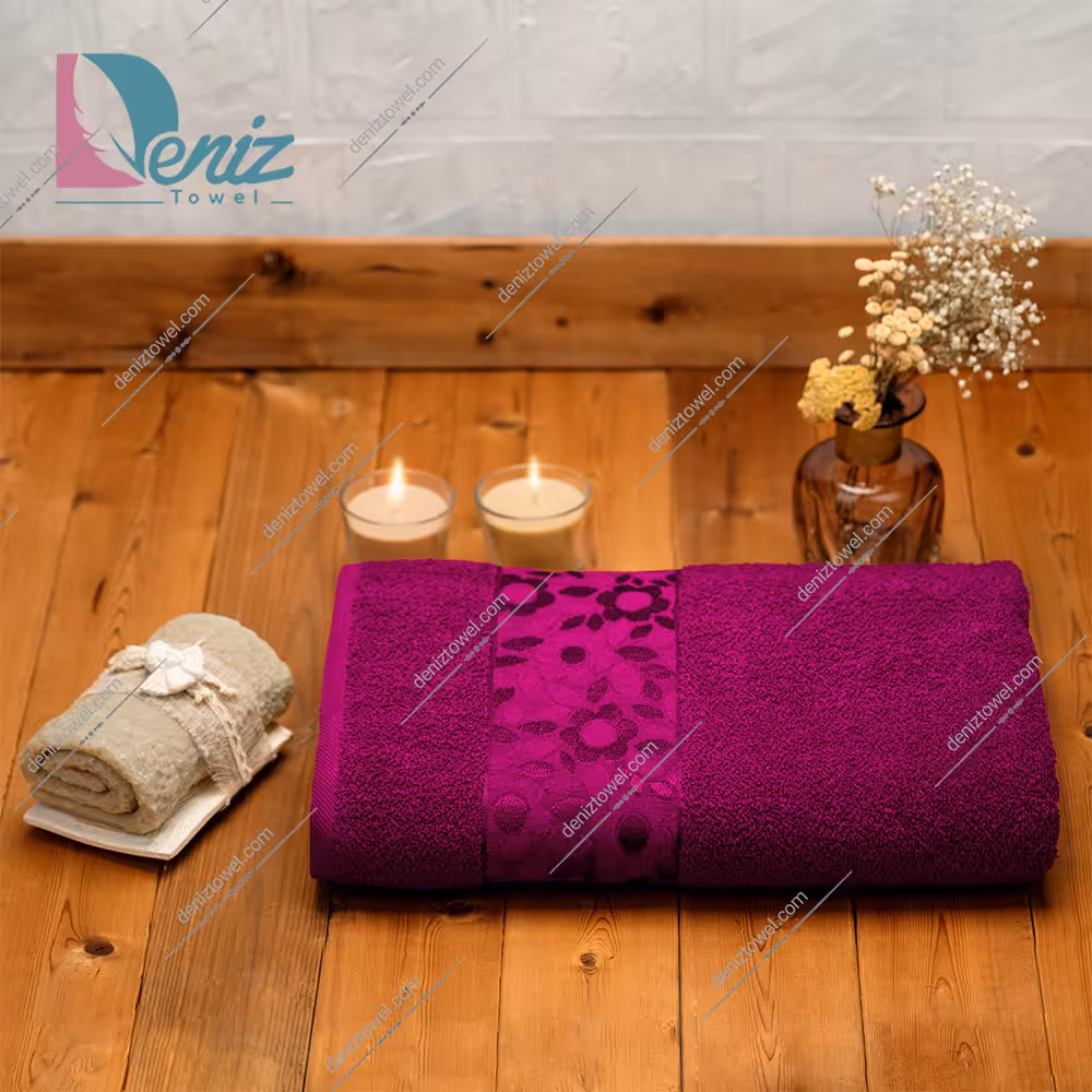 حوله دستی طرح سوپرایز رنگ بنفش