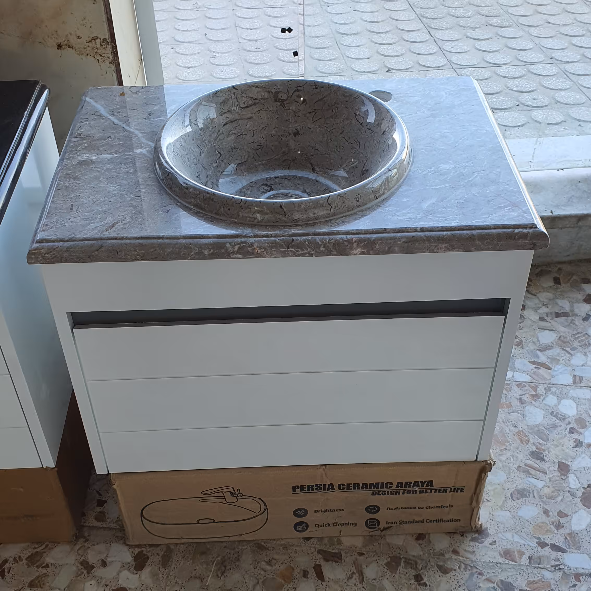 روشویی کابینتی رو سنگ طوسی